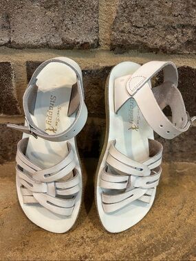 Little Girls Saltwater San Sun Strappy White Leather Sandals Size 10